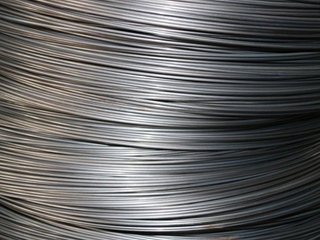 Проволока телеграфная оцинкованная Сталь 30 0,45 мм 2 - в «Монолит-Металлопрокат».