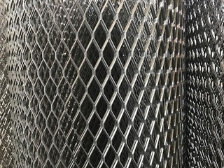 Сетка оцинкованная просечно-вытяжная ПВС-С 0,4х0,25х5,5 мм ТУ 1276-001-38279335-2012 2 - в «Монолит-Металлопрокат».